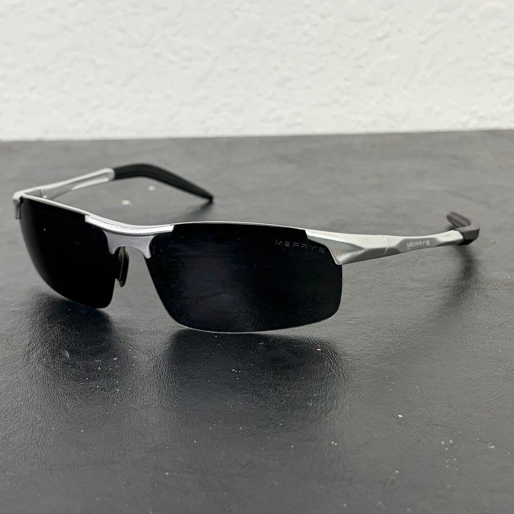 Merry’s Sport Sunglasses, Style S'8277 59-16 132 Designed in Italy, protective